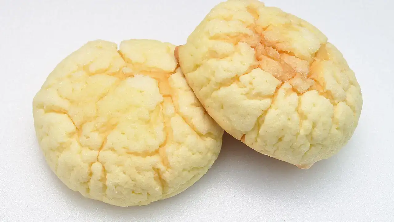 Melon pan buns